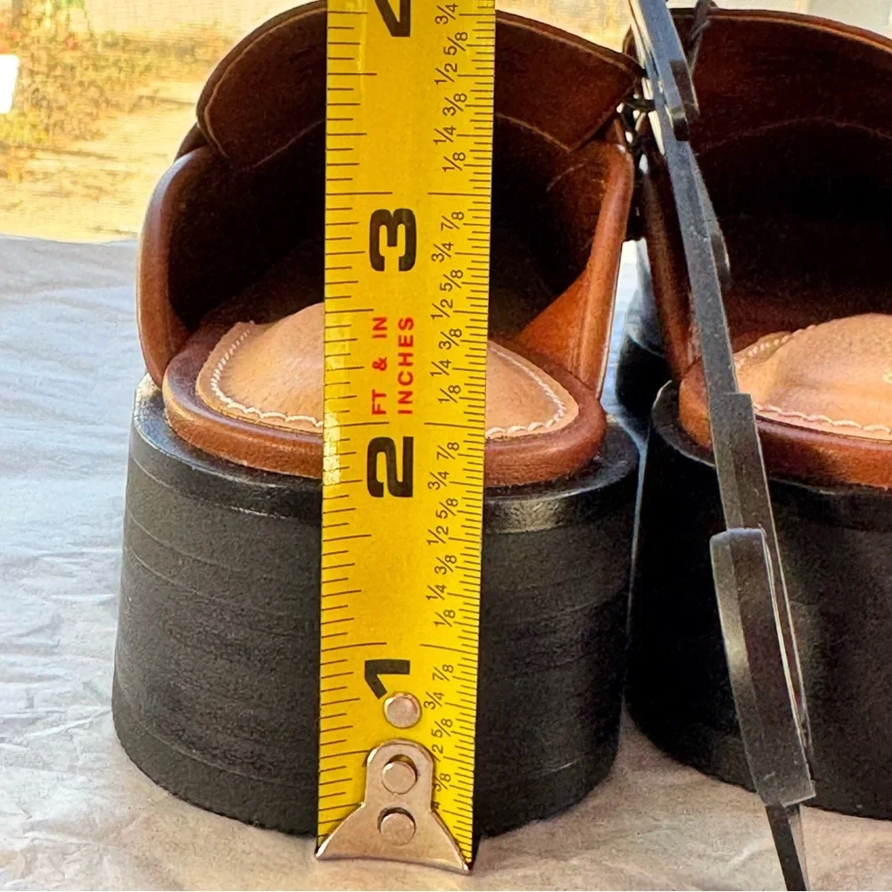 Time & Tru Women's Brown Loafer Mules Size 8 Memory Foam Slip On Gold Hardware - Picture 10 of 14